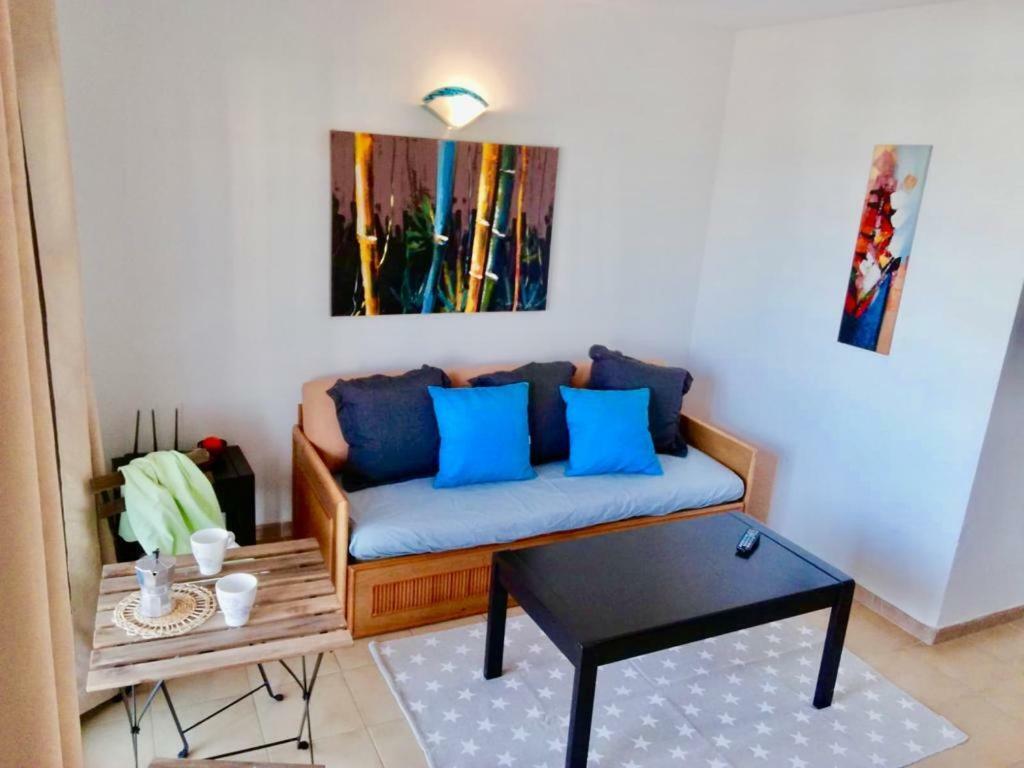 Appartement Vue Mer Et Soleil Toute L Annee Коста де Антигуа Екстериор снимка